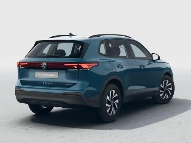 Volkswagen Tiguan Life 1.5 eHybrid 204 PK 6 versn. DSG · Achteruitrijcamera · Comfort Pakket · Trekh...