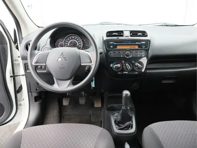 Mitsubishi Space Star