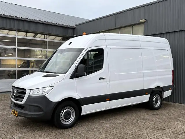 Mercedes-Benz Sprinter 314 2.2 CDI L2H2 Werkplaats inrichting Airco Cruise controle Trekhaak 2800kg...