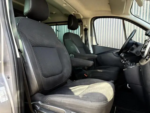 Opel Vivaro 1.6 CDTI 125pk L2H1 DC SPORT MARGE |  2x schuifdeur | Keyless | Camera | Velgen | Dubbel...