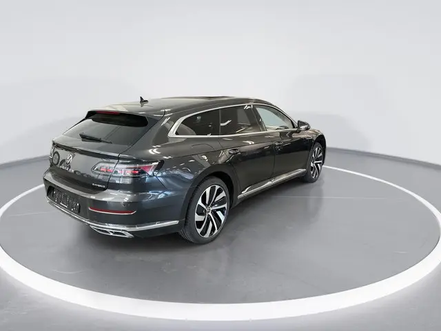 Volkswagen Arteon Shooting Brake 1.4 TSI 218pk DSG eHybrid R-Line Business+ · Panoramadak · 360 Came...
