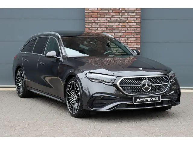 Mercedes-Benz E-klasse Estate 300 e AMG Line | Hyperscreen | Luchtvering | Distronic+ | Trekhaak | B...