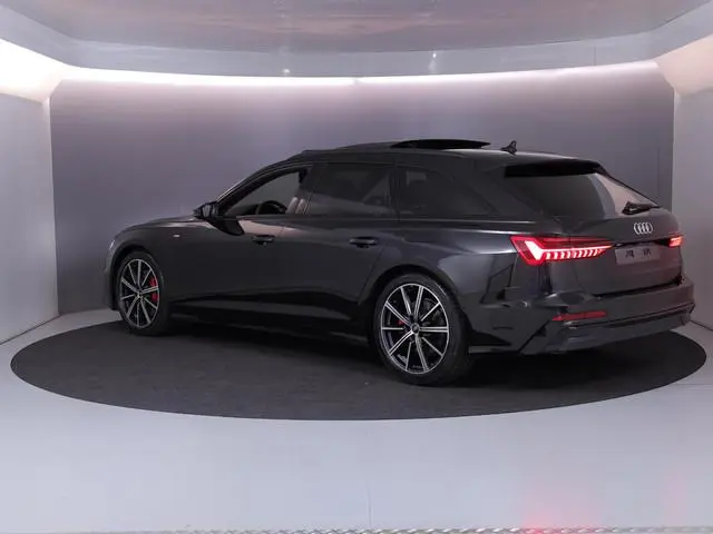Audi A6 Avant 55 TFSI e quattro S edition Competition 367 pk S-tronic | Verlengde garantie | Navigat...