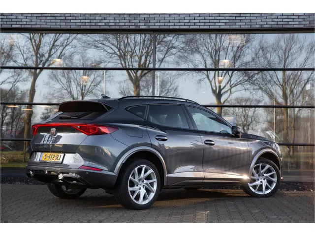 CUPRA Formentor 1.5 TSI Business Edition , Adap. cruise, Achteruitrijcamera, Sfeerverlichting,