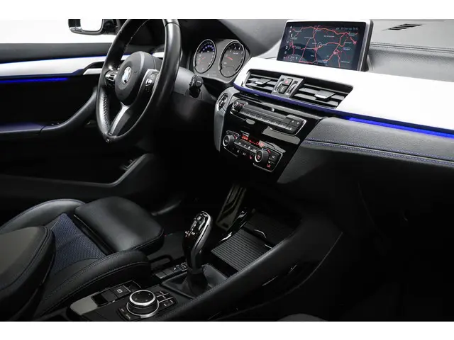 BMW X1 sDrive18i M-Sport High Executive | PANORAMADAK | DAB | CAMERA | 18"