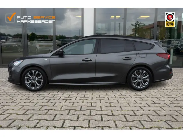 Ford Focus Wagon 1.0 EcoBoost Hybrid ST Line | ACC | Camera | Winter Pack |