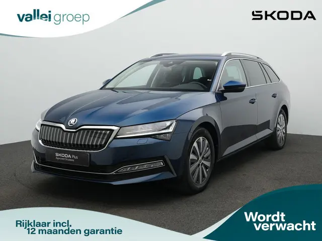 Skoda Superb 1.4 TSI iV 218 pk Business Edition Plus | Trekhaak | Matrix LED | Geheugenstoel | Adapt...