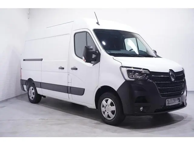 Renault Master 2.3 dCi 135 pk L2H2 BPM vrij, Navi, Camera Laadruimte Pakket, Trekhaak 2.500 kg, PDC...
