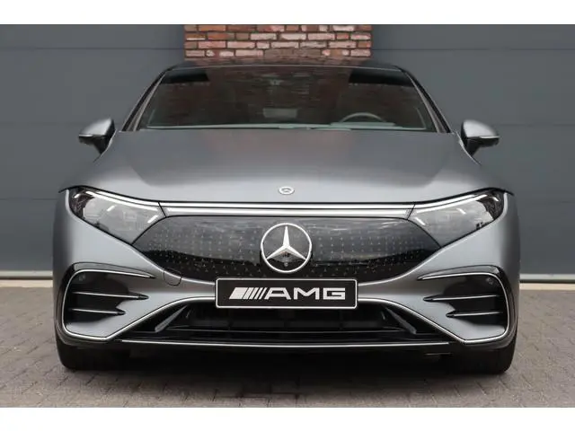Mercedes-Benz EQS