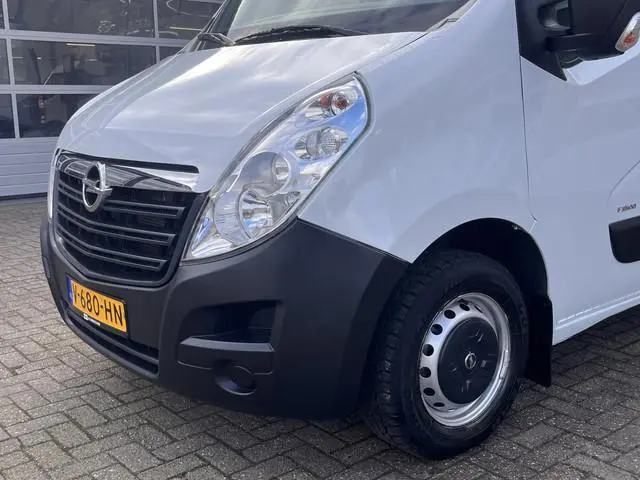 Opel Movano