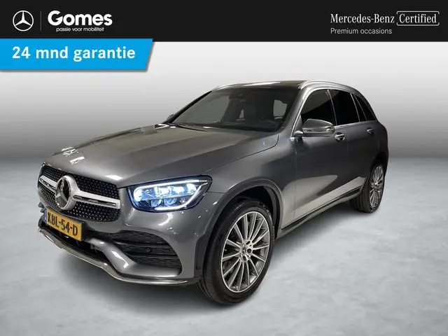 Mercedes-Benz GLC-klasse 300e 4MATIC AMG Line | Panoramadak | Trekhaak | Stoelverwarming
