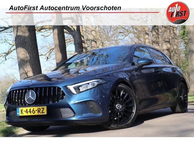 Mercedes-Benz A-klasse 180 Business Solution | Camera | Stoelverwarming |