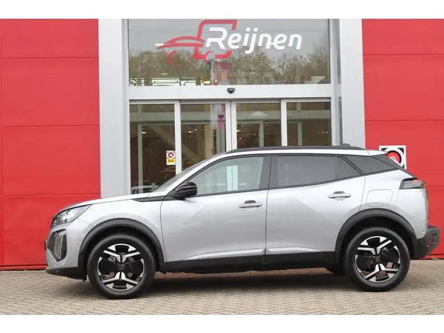 Peugeot 2008 1.2 100PK ALLURE | TREKHAAK | CAMERA VOOR + ACHTER | NAVIGATIE | DRAADLOZE APPLE CARPLA...