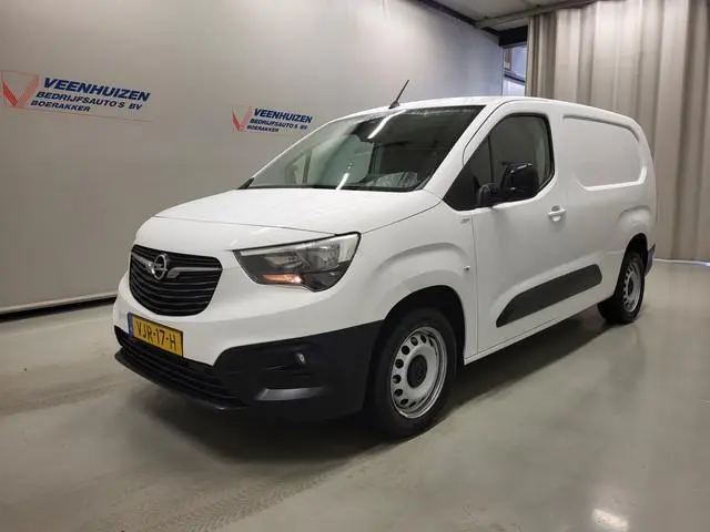 Opel Combo 1.5D 130pk L2/H1 Automaat Euro 6!