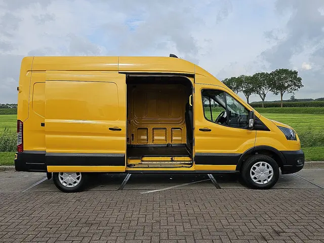Ford E-Transit