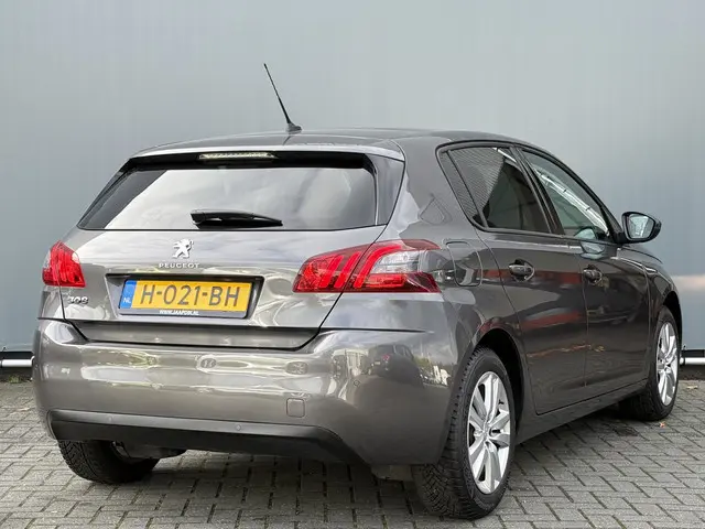 Peugeot 308 BWJ 2020 1.2 111 PK Blue Lease Executive PANORAMA | CLIMA | NAVI | CRUISE | PDC | LMV |...