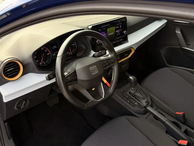 SEAT Ibiza 1.0 EcoTSI  | Cruise | Stoelverwarming | Apple Carplay | Front/Lane Assist