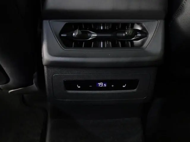 Audi SQ6 e-tron