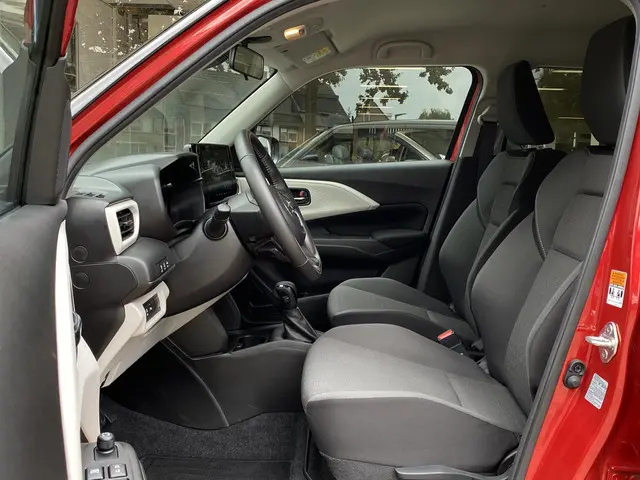 Suzuki Swift 1.2 Select Smart Hybrid | Automaat | Adaptieve Cruise Control | Stoelverwarming | Navig...