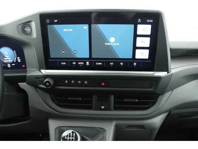 Volkswagen Transporter T7 2.0 TDI 110pk L2H1 Life Incl. BPM! Parkeersensoren Carplay Bijrijdersbank