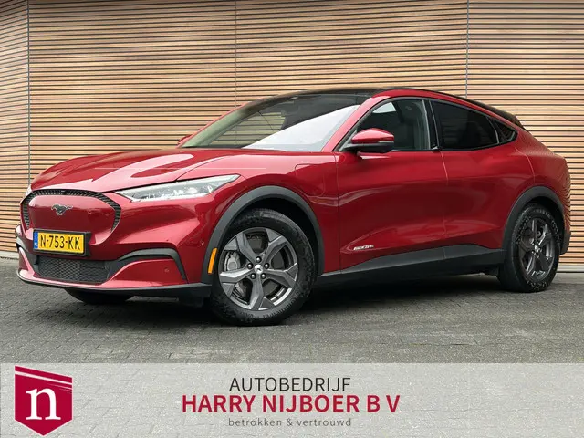 Ford Mustang Mach-E RWD 75 kWh Navigatie / 360 Camera / Trekhaak