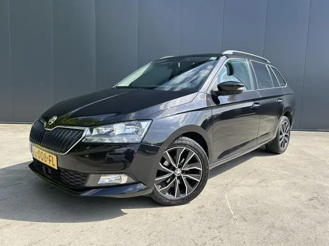 ŠKODA Fabia Combi 1.0 TSI Ambition 1e EIGENAAR LED NAVI CRUISE ECC TREKHAAK