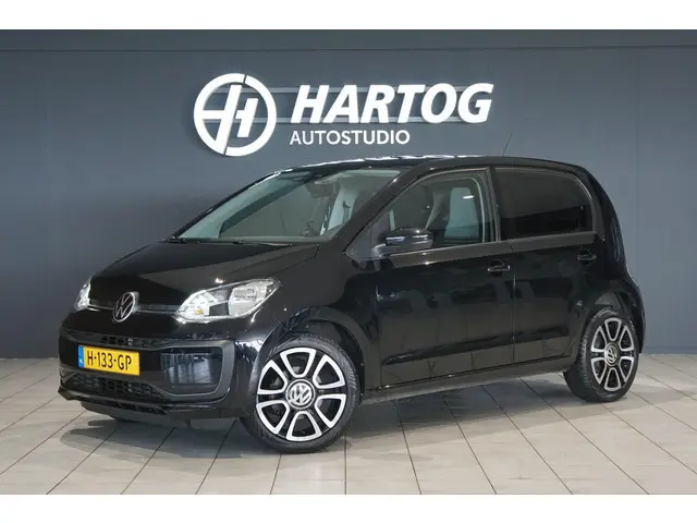 Volkswagen Up! 1.0 BMT High Up! + CAMERA / CLIMATE CONTROL / FACELIFT / AFN. TREKHAAK