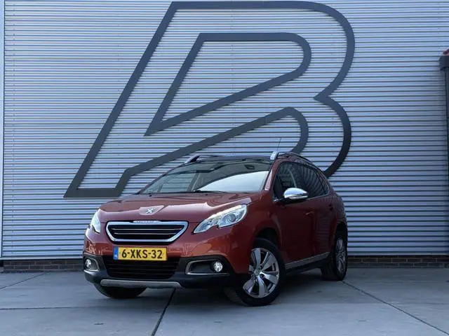 Peugeot 2008 1.2 VTi Allure 2e Eigenaar|Navi|Pano|Clima|Trekhaak|Cruise|PDC|N.A.P|APK tot 04-2027