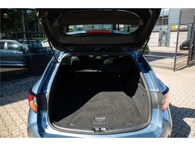 Toyota Corolla Touring Sports