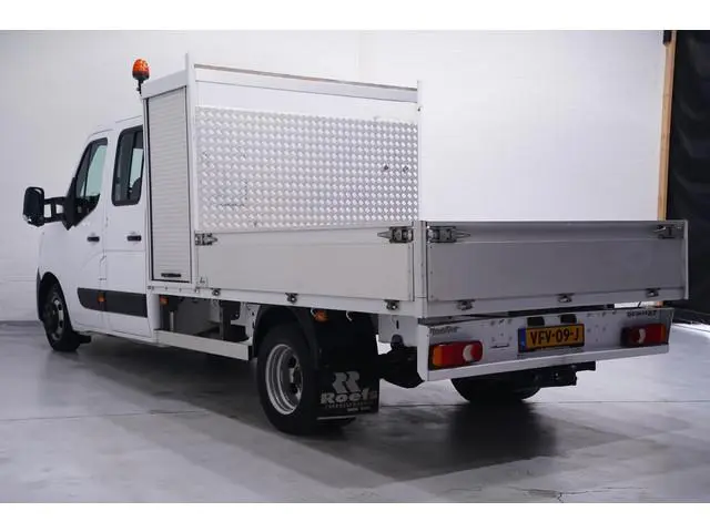Renault Master 2.3 dCi 145 pk Pick Up / Open Laadbak 6-Zits Airco, Trekhaak 3.500 kg, LxBxH 245x208x...