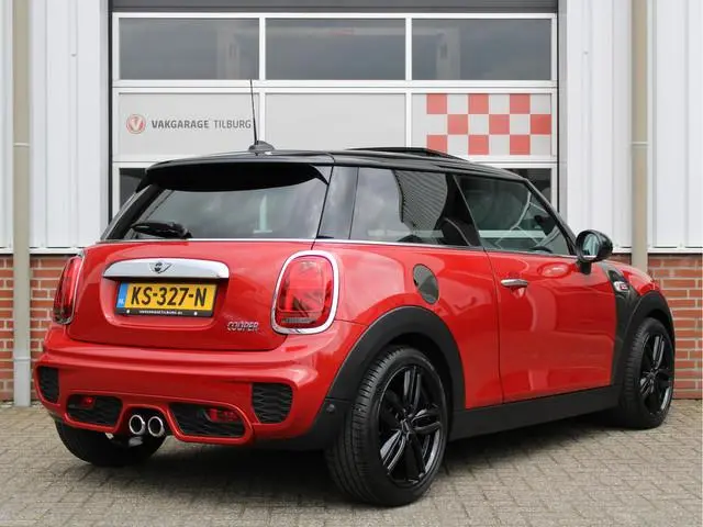 MINI Mini 1.5 Cooper Serious Business JCW /NAVI/Panoramadak/PDC/Carbon/Keyless/LED/Climate/Cruise co...