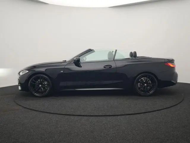 BMW 4-serie Cabrio 430i M Sport 245pk Dealer O.H. | Adaptief Onderstel | Nekverwarming | Camera | Le...