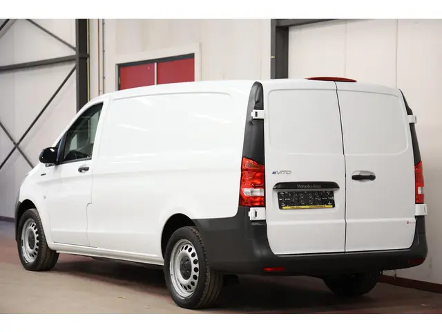 Mercedes-Benz eVito eVito Lang 41 kWh LANG L2H1