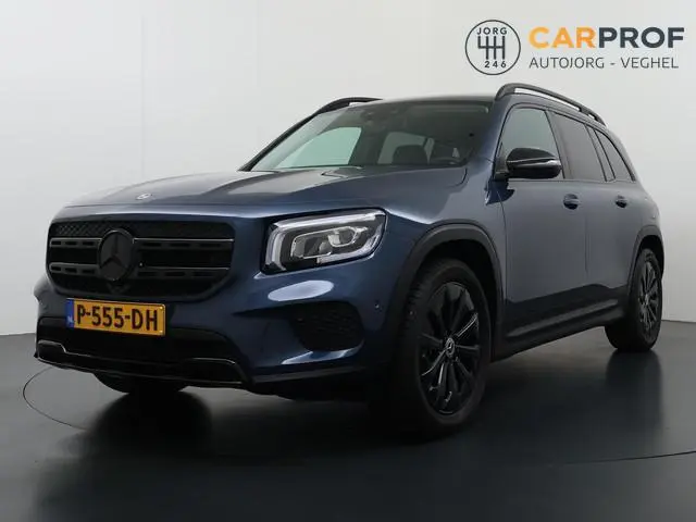 Mercedes-Benz GLB 200 Business Solution AMG Styling | Sfeerverlichting | Camera | Navgatie | Stoelve...