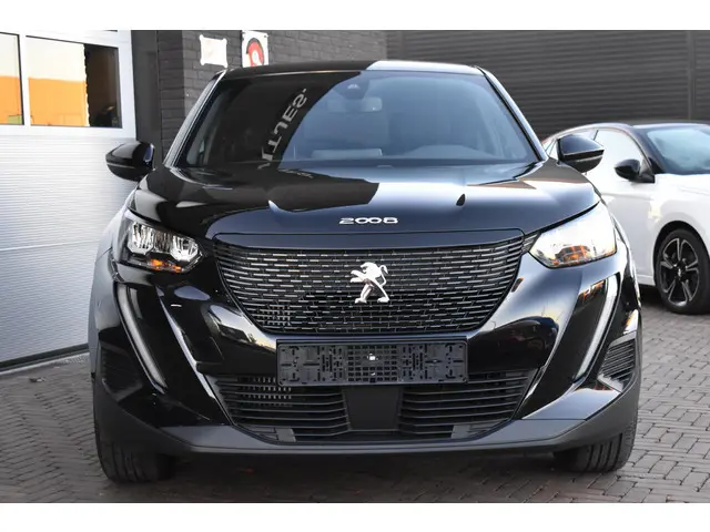 Peugeot 2008 1.2 PureTech 130PK Active Pack | Carplay | Camera | Stoelverw. | Incl. garantie