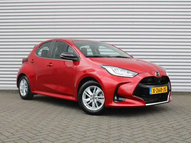 Mazda 2 Hybrid 1.5 Agile | Comfort pakket | 15" LM | Stuur/-stoelverwarming | Carplay | Cruise adapt...