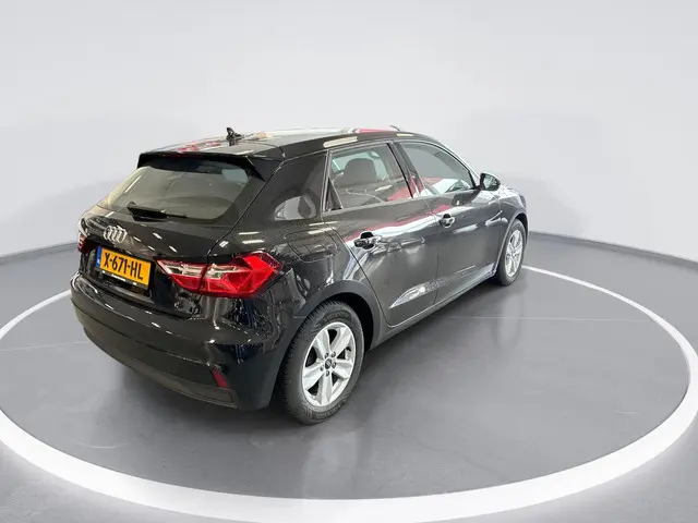 Audi A1 Sportback 25 TFSI 95pk Pro Line · Apple/Android Car Play · P-Sensoren · Cruise Control · DAB...