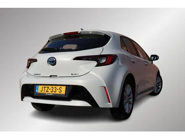 Toyota Corolla Hybrid 140 Business Limited, Stoelverwarming, Stuurverwarming