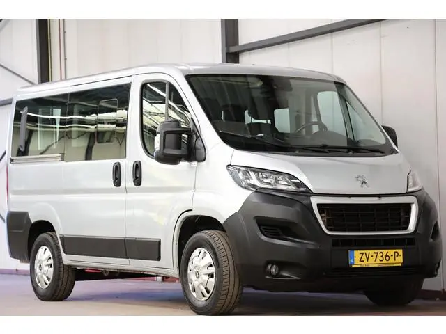 Peugeot Boxer 141PK PERSONENBUS 9 PERSOONS