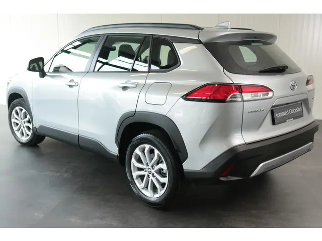Toyota Corolla Cross Hybrid 140 Dynamic Limited, Stuur & Stoelverwarming, BSM, Sensoren!