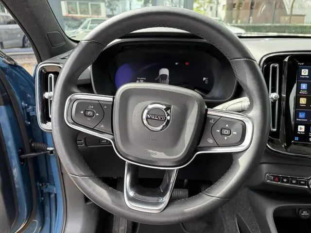 Volvo C40