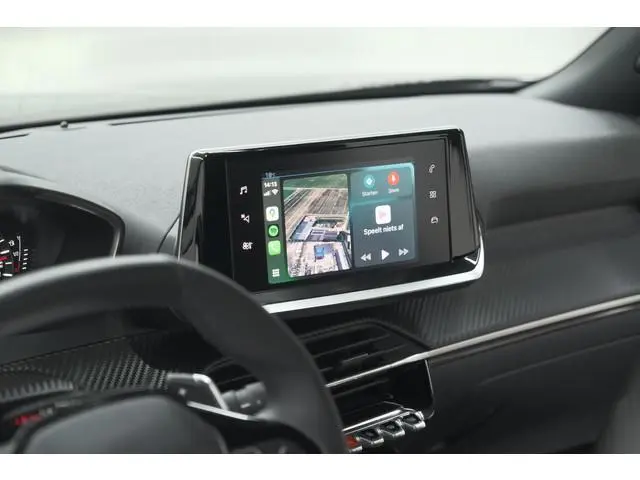 Peugeot 2008 PureTech 130 Active Pack | Trekhaak | Camera | Navigatie | Parkeersensoren | Apple Carp...