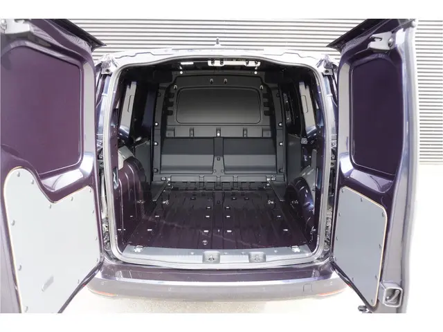 Volkswagen Caddy Cargo 122pk Automaat Style Apple Carplay Digitaal dashboard Navigatie ACC Cruise co...