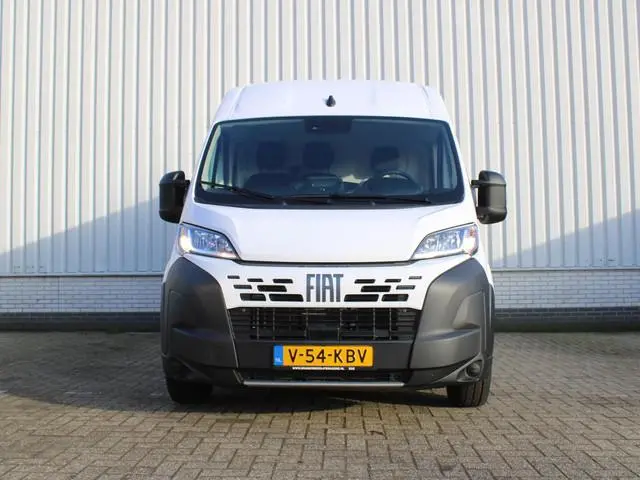 Fiat Ducato 2.2 MultiJet 120 S&S L2H2 3.0t | Airco | Cruise | Camera | Navi | 3 zits | Schuifdeur re...