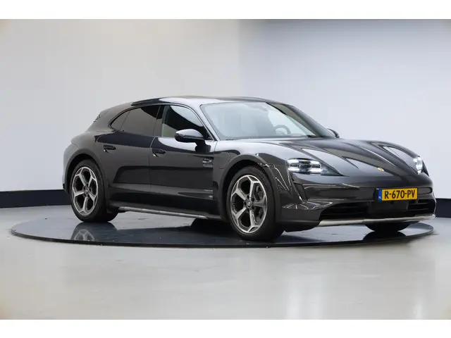 Porsche Taycan Cross Turismo 4 93 kWh | Bose | Warmtepomp | 360 camera | SOH 93,0% |