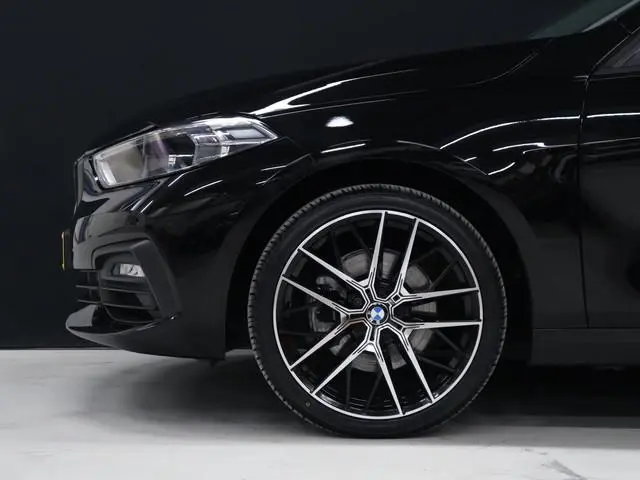 BMW 1-serie 116i Business Edition [APPLE CARPLAY, ANDROID, PDC RONDOM, LED, DIGITAL, DASH, CRUISE CO...
