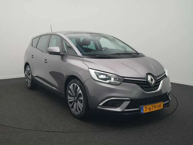 Renault Grand Scénic TCe 140 EDC Equilibre 7p. - RIJKLAARPRIJS - Automaat - Achteruitrijcamera - All Seasonbanden - Dealeronderhouden