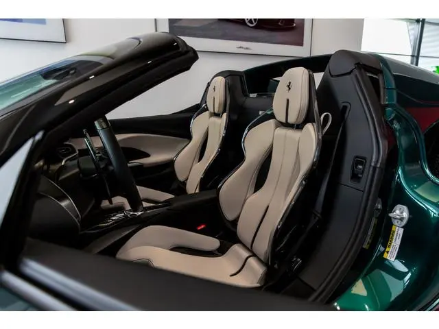 Ferrari 296