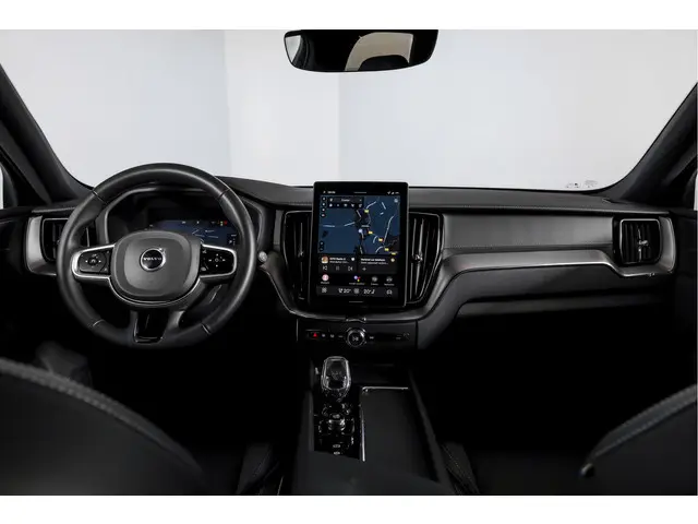 Volvo XC60 2.0 T8 Plug-in-hybrid AWD Polestar Engineered - Facelift MY26 | Elek. trekhaak | S/K-Panodak | Dig.Cockpit | Adapt.Cruise | Harman/Kardon | Stoel+-Stuurverw. | Elek. stoelen | 360 Camera | NAV + App.Connect + NAV | ECC | LM 22" | 9218