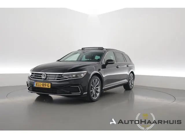 Volkswagen Passat Variant 1.4 TSI PHEV GTE Business | SOH 91,3% | Pano | HUD | Leder | Elek. Trekhaa...